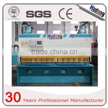 qc11y-12 x 2500 hydraulic guillotine shearing machine