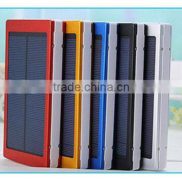 High Quality Universal 8000-30000mah Rechargeable Waterproof Portable Power Bank for Mobile Phone Solar Energy PowerBank photo-3