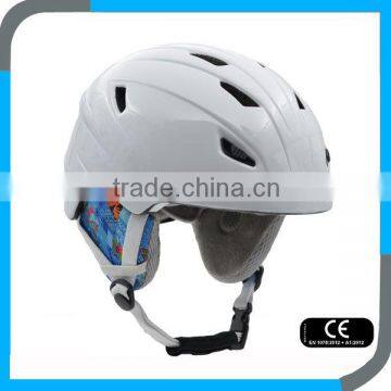 Customize OEM in Mould CE EN1077 White Ski Snow Helmet With PC Shell for Kids and Lady