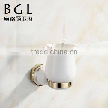 Fresh design Zinc alloy and Ceramic bathroom accessories Wall mounted Gold finishing Single tumbler holder