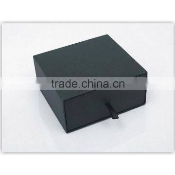 Alibaba China factory wholesale custom cardboard jewelry box, black beautiful gift box