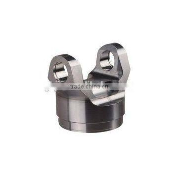 High quality farm tractor shaft yoke1100 SERIES 1-26-297 USE KIT 5-101X OR 5-111X for drive shaft