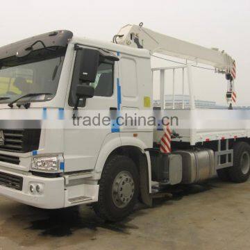 SINOTRUK HOWO 4X2 3Tons - 5Tons Crane Boom Truck photo-2