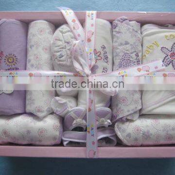 New Born Baby 10pcs Gift Set Clothes Soft Fabric Unisex Baby Girls Clothes