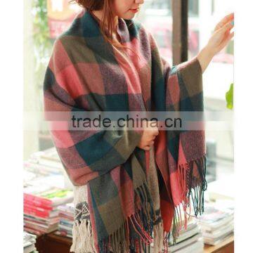 Hot Sales Different Colors Choice Fashion Design Fake Cashmere Plaid Pattern Design Scarf With Tassel Warm Fashion Scarf photo-4