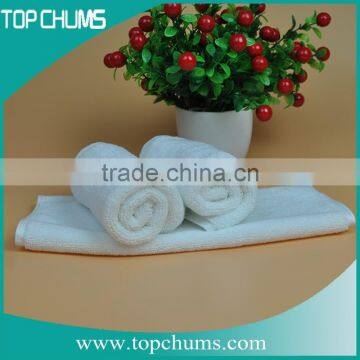 White 100 cotton hilton hotel 21S hand towels