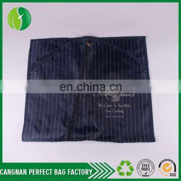 Innovative New Products Cheap Price Foldable Non Woven Zipper Travel Garment Bag