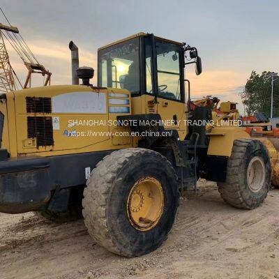 Used Komatsu WA 320-5 Loaders for sale, Komatsu WA 320 wheel loader from Japan, used komatsu loader wa30