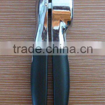 Black handle Zinc alloy Garlic press