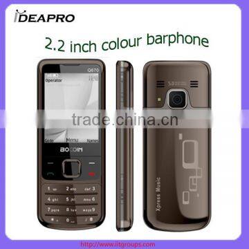 Hot 2.2 inch small and thin mobile phone GSM850/900/1800/1900MHz Q670