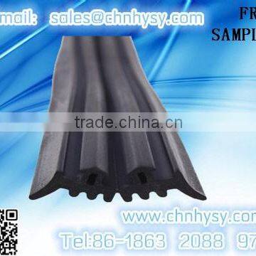 China self-adhesive auto windshield rubber seal strip