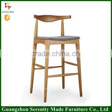 2016 hot sale good quality replica hans wegner chair wooden bar stool chair for restaurant