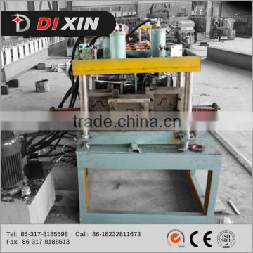 DIXIN High Cost-performance Siderail Forming Machine