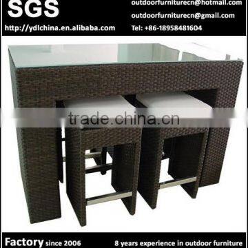 outoor wicker bar stool