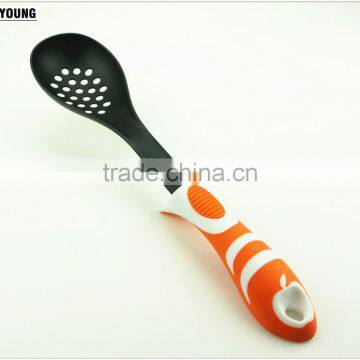 33074 8-Piece Colorful Nylon Material Kitchen Utensil Set