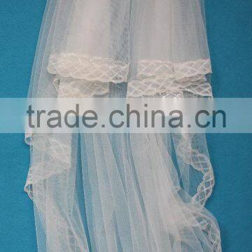 Hot sale wholesale fashion embroidery lace trim design 3 meters wedding veil