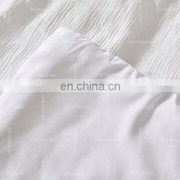 Large Amount in Stock Fashion Designer Sleep White Queen Comforter Set photo-6