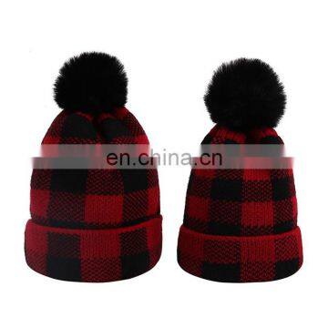 Cowinner Xmas Plaid Knit Matching Hats For Mom And Baby Christmas Buffalo Knit Warm Beanies Hat With Pom Pom Ball photo-2