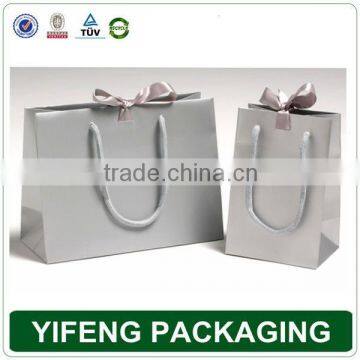 Customize Logo Black & White Printing Paper Bag With Handle photo-2