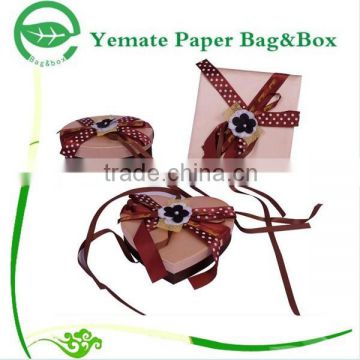 Wholesale Custom Luxury Decorative Empty Packaging Handmade Craft Paper Cardboard Candy Chocolate Strawberry Boxes