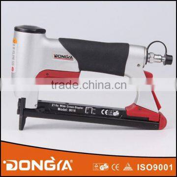 8016 Air Stapler