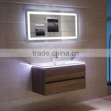 BACKLIT LED ILLUMINATED MIRROR