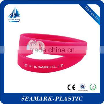 2016 cheap promotional customized silicone bracelets for children