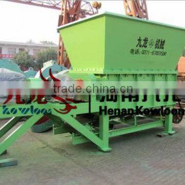 Large-scale wood shredder machine