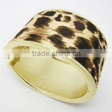 Fashion alloy leopard bracelet,Hyperbolic party bracelet,2013 new jewelry