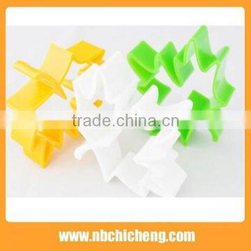 Food Safely Maple Leaf Shape Plastic Cookie Moulds Shaped Cake Mold photo-2