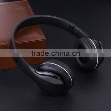 Hot Wholesale Wireless Bluetooth Stereo Headphone for Phone and Computer photo-3