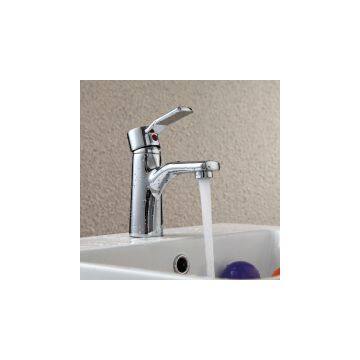 Bathroom single lever wash basin water tap