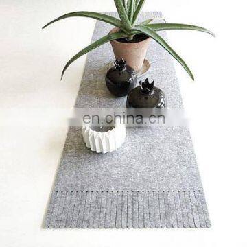 Modern Style 3mm Polyester Felt Table Runner for Table Decoration photo-4