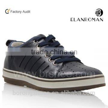 Casual canvas shoes for men sell well