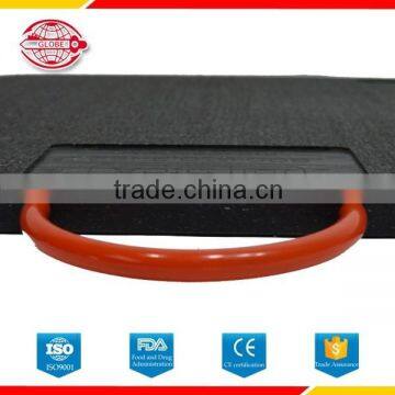 Excellent plastic outrigger mat with customized color and specification.