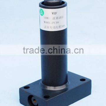 Sell excavator undercarriage parts PC40-1 track cylinder