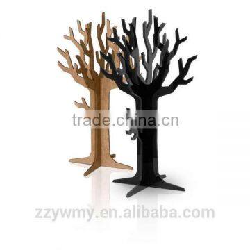 Wood Tree Hanger