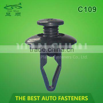 Plastic Retainer Vehicle Fastener / Auto Plastic Fastener