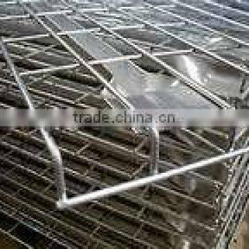 ISO9001:2008 sell u series wire mesh deck for pallet rack