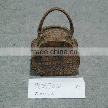 Unique creative design yellow alligator handbag