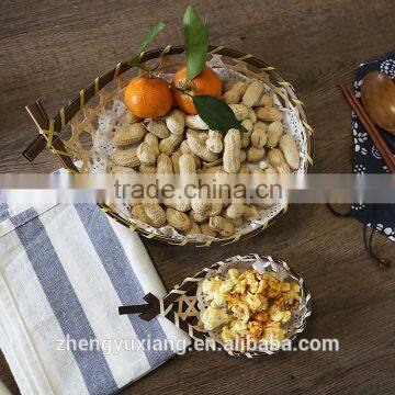 Bamboo woven snacks basket for restaurant and dining room