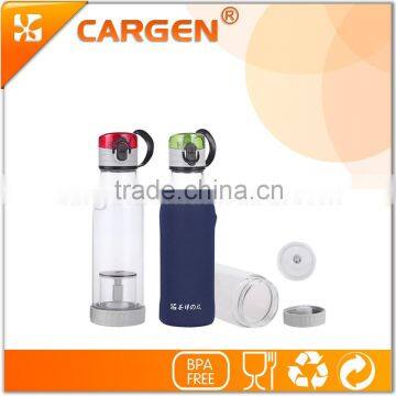 Portable flip lid top glass tea infuser water bottle
