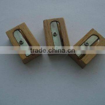 Factory wholesale one hole cheap wooden pencil sharpener