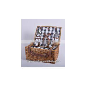 Hot sell 4 persons willow picnic basket with cooler bag and picnic mat