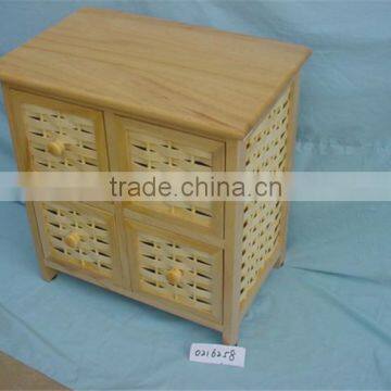 Good Design Wood Cabinet with Wicker Drawers