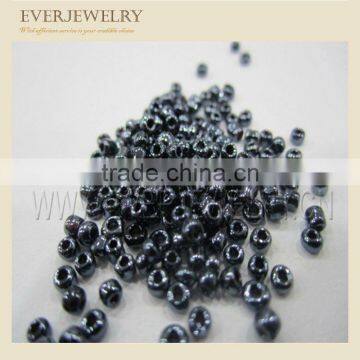 Glass seed beads