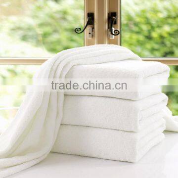 China Towel Manufacture Wholesale High Quality Cheap Bath White Towels for Hotels