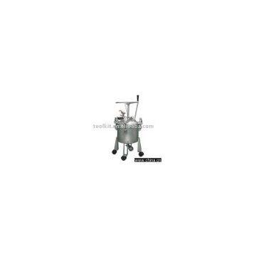 10 Liter (2 1/2 Gallon) PRESSURE TANK