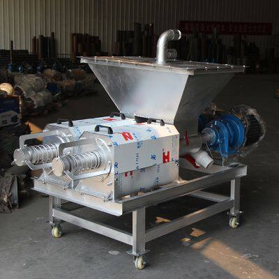 Спиральный сепаратор для сухого и влажного вещества, специально разработанный для навоза скота (коров и свиней) и сточных вод сельского хозяйства