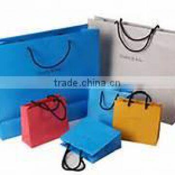 Luxury Laminationed Kraft Paper Bags for Shopping / Shopping Bags photo-3